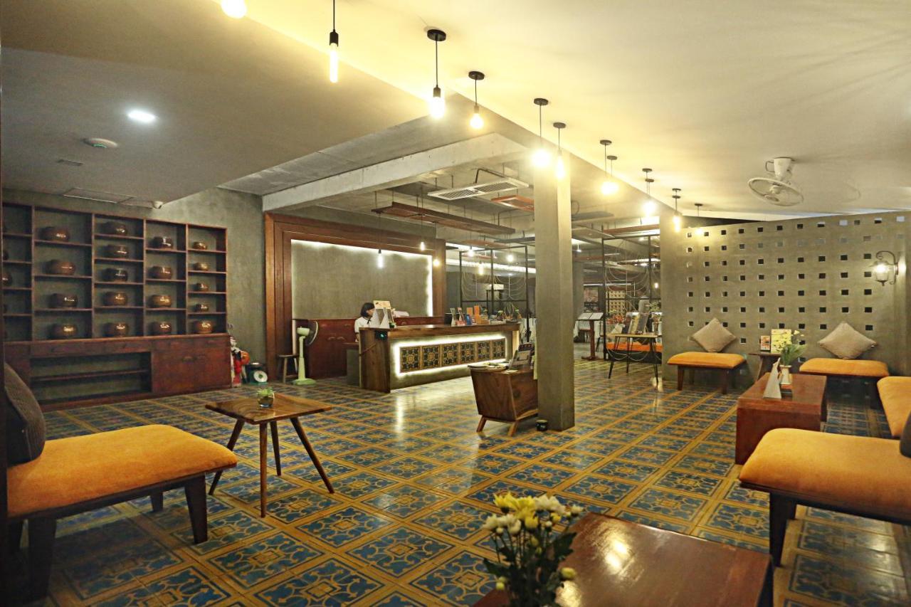 Central Corner Suite Сиемрип Экстерьер фото