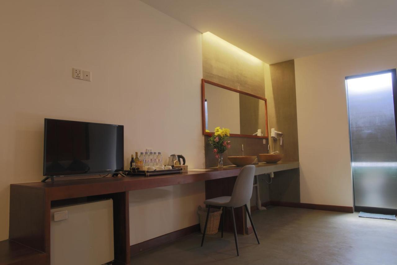 Central Corner Suite Сиемрип Экстерьер фото
